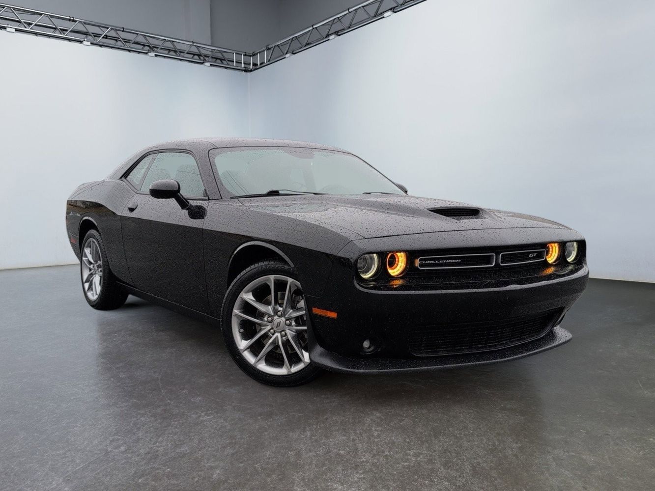 2022 Dodge Challenger GT's photo