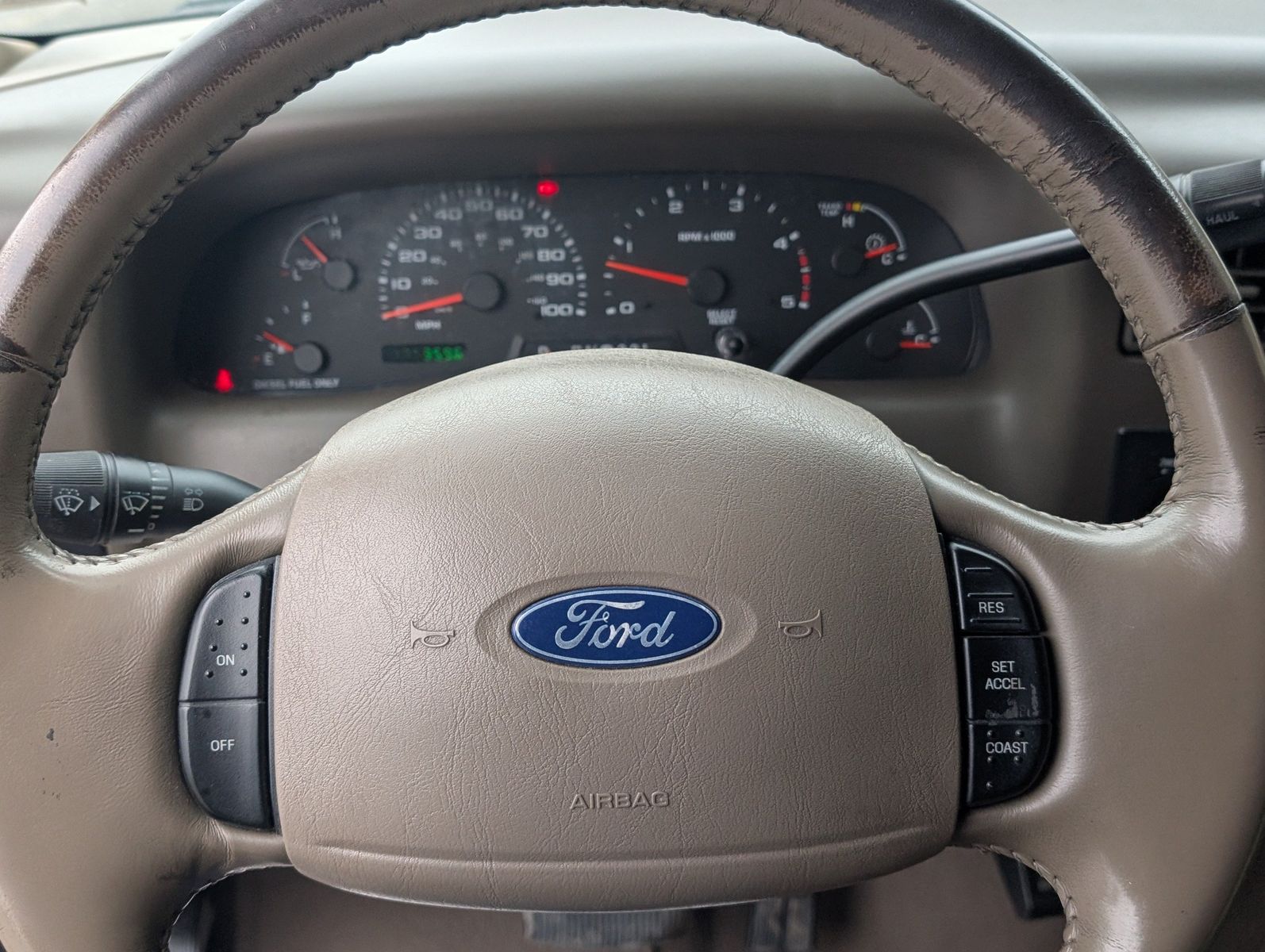 2004 Ford F-350 Super Duty 155