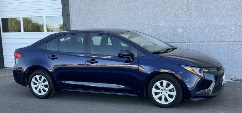 2023 Toyota Corolla LE - Photo 8