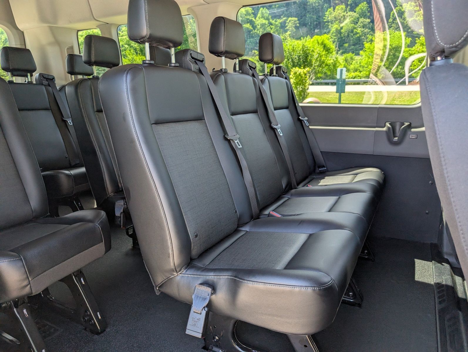2023 Ford Transit-350 Passenge 27