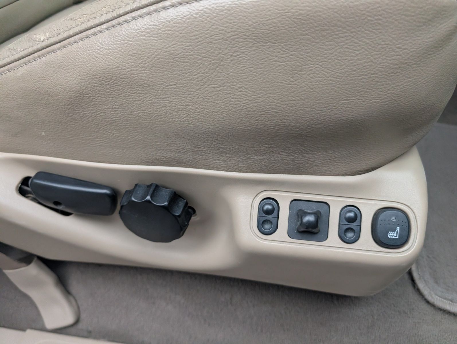 2004 Ford F-350 Super Duty 223