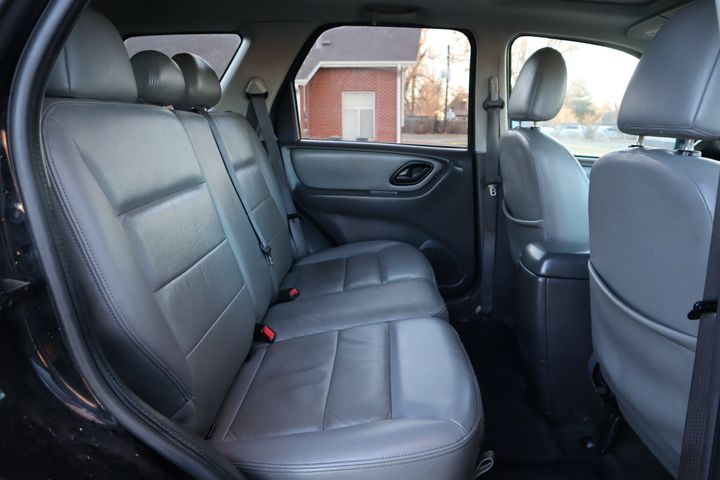 2007 Ford Escape XLT | Victory Motors of Colorado