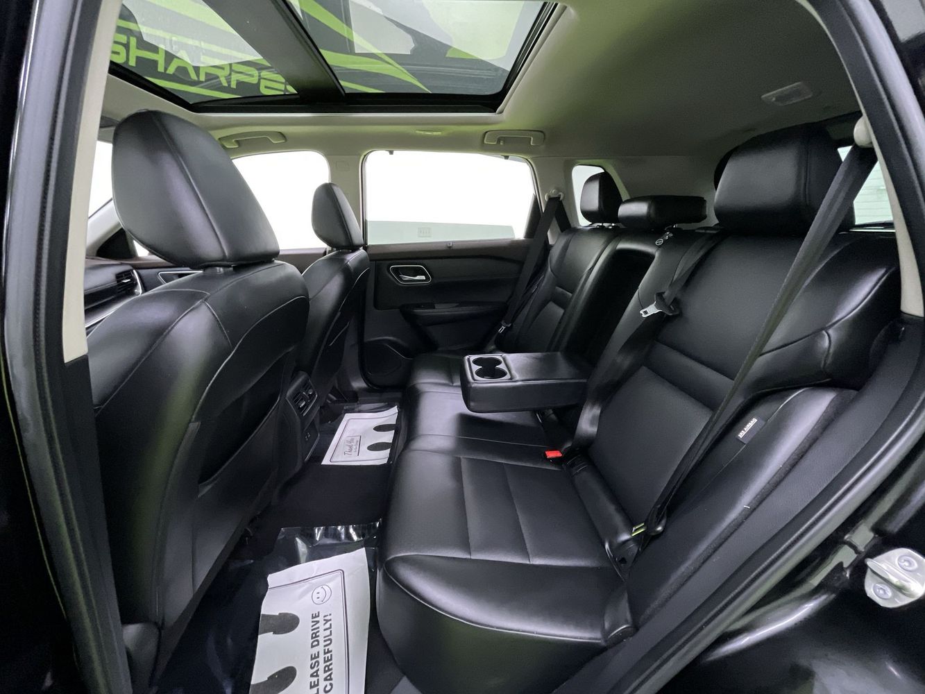2021 Nissan Rogue SV photo 24