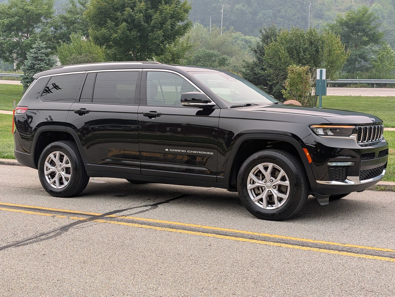 2022 Jeep Grand Cherokee L 3