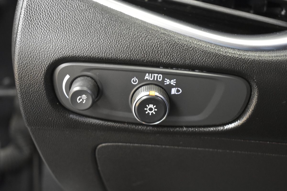 2020 Chevrolet Malibu FWD LT