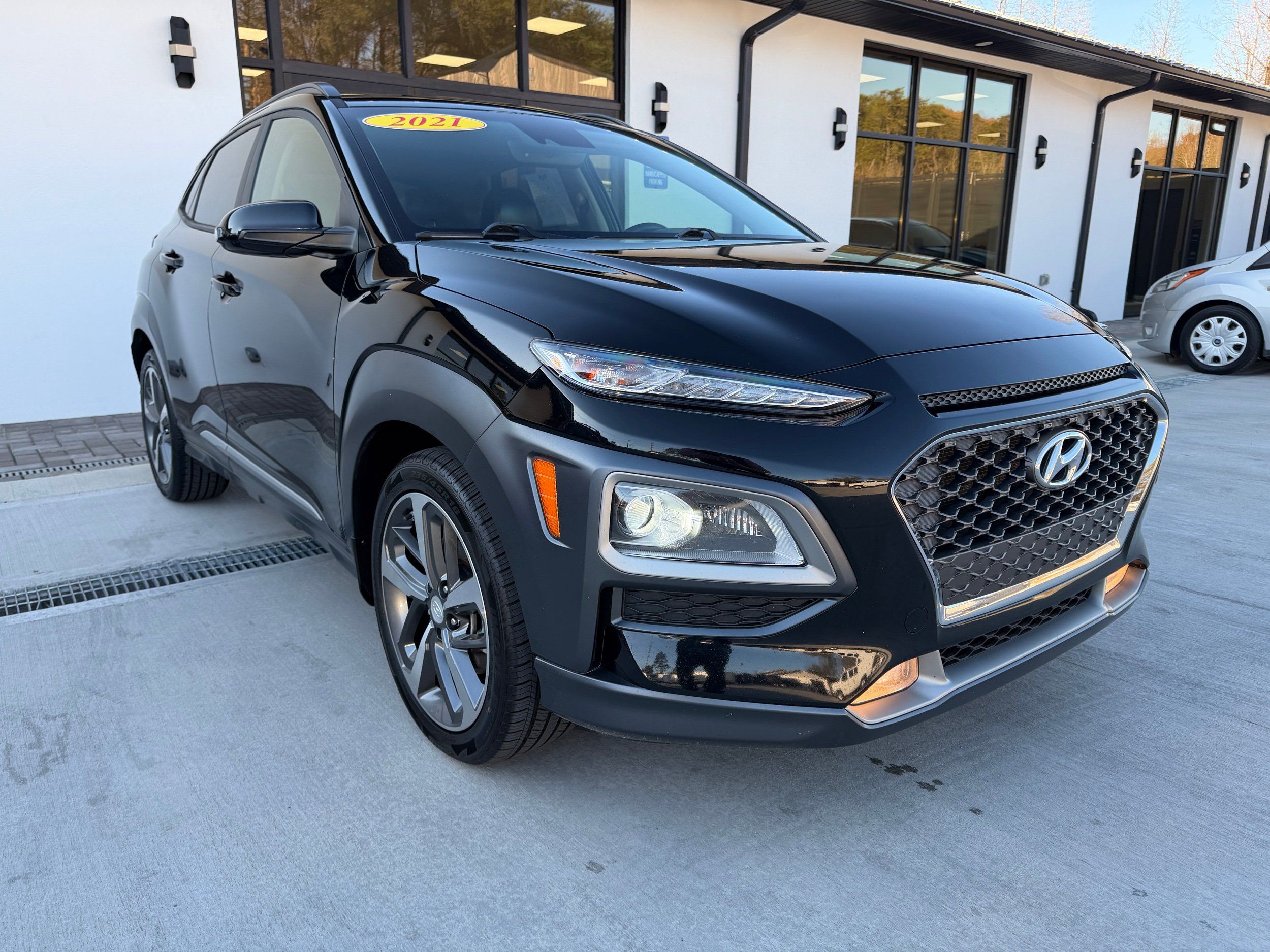 2021 Hyundai Kona Limited's photo