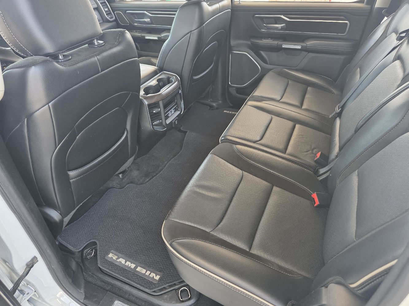 2022 Ram 1500 Laramie photo 26
