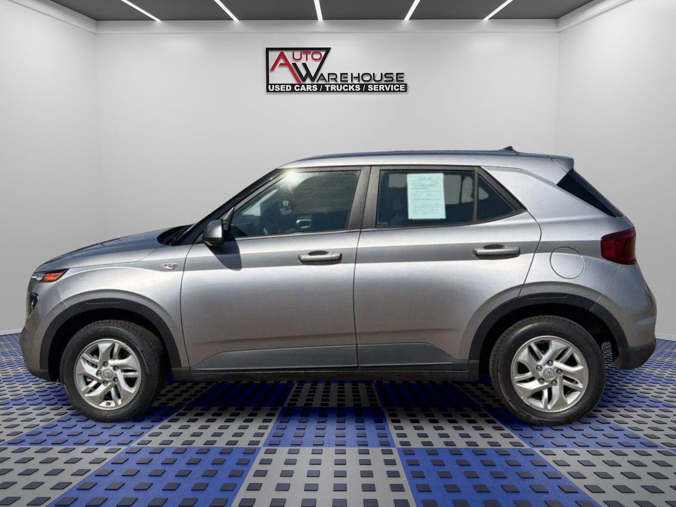 2024 Hyundai Venue SE - Photo 7