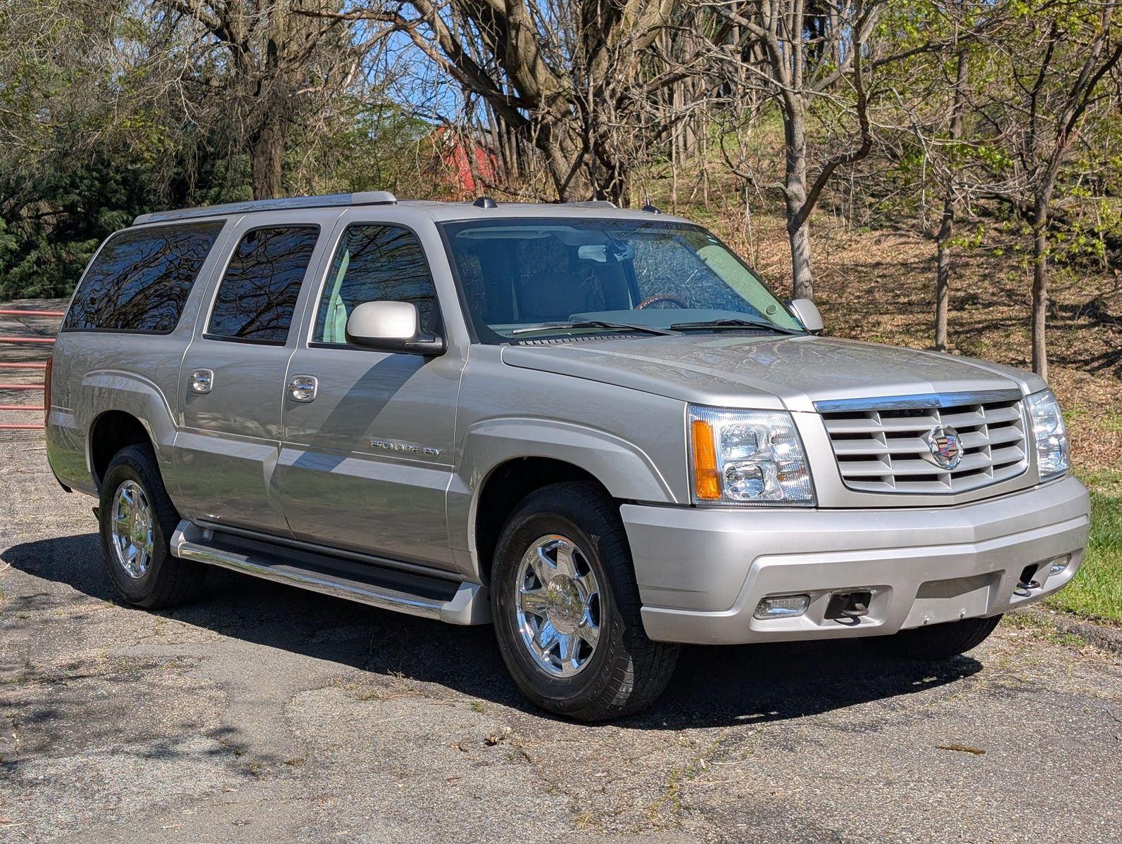 2004 Cadillac Escalade ESV 6