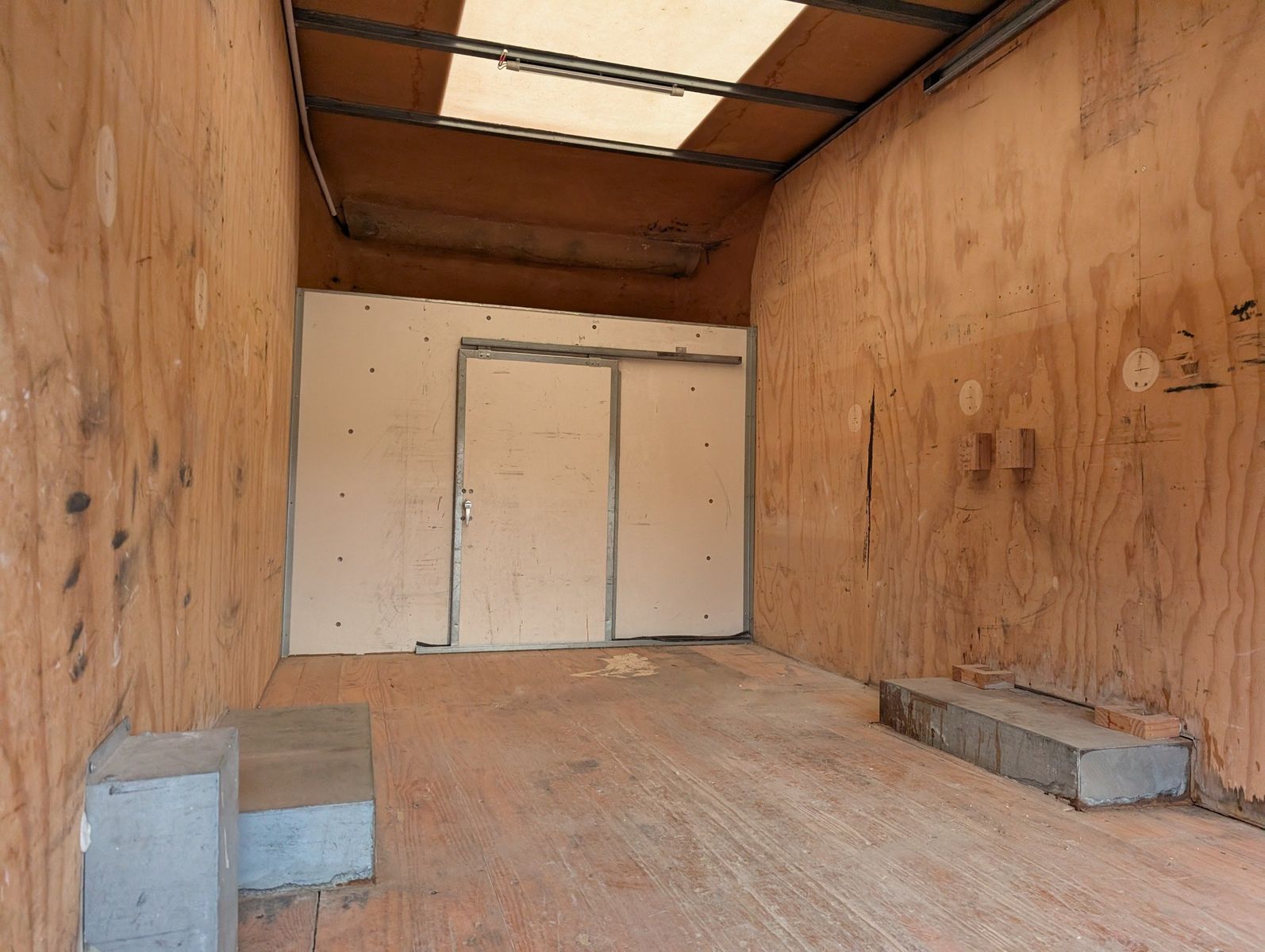 2015 Ford E-Series 71