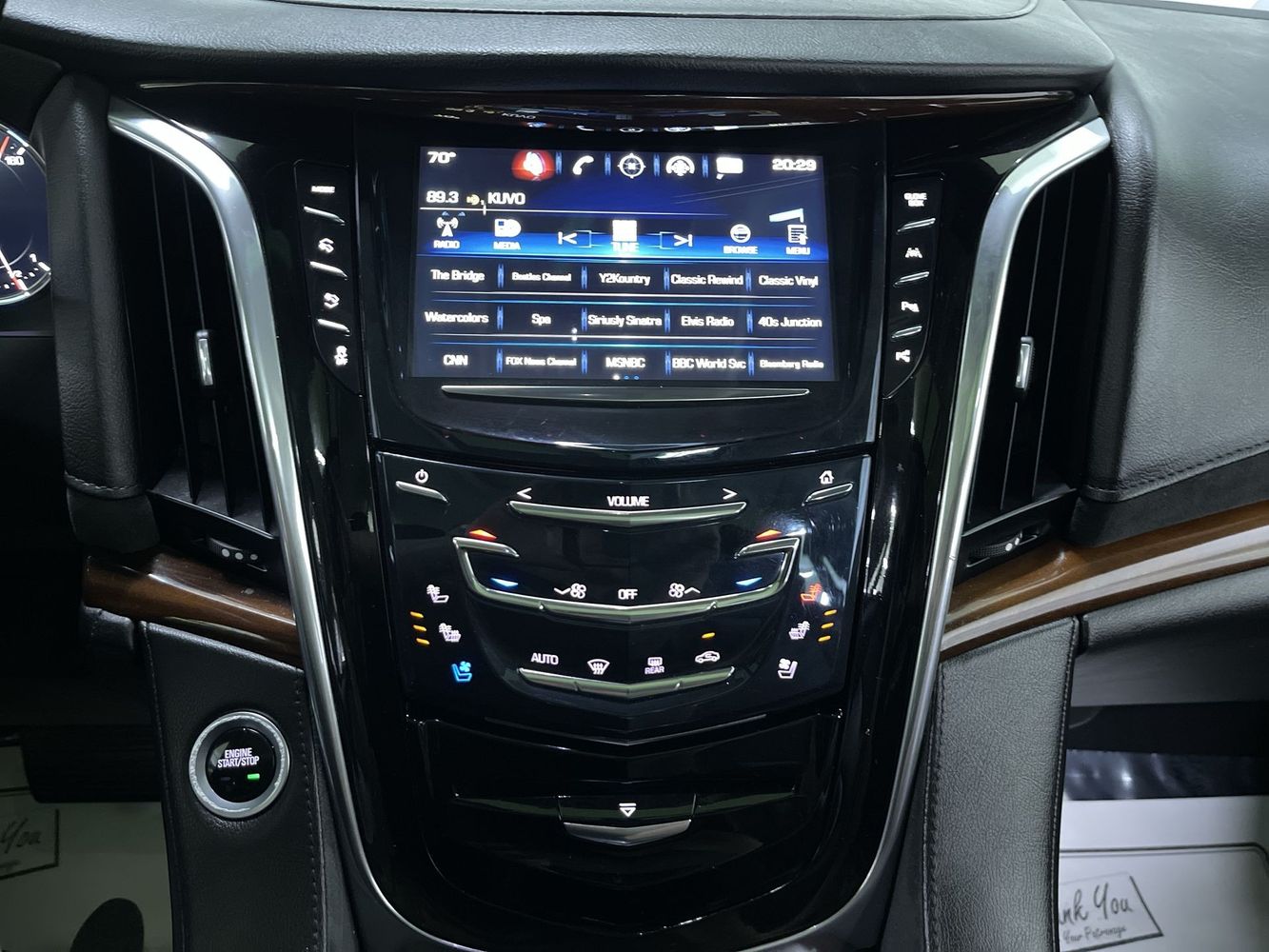 2018 Cadillac Escalade ESV Luxury photo 14