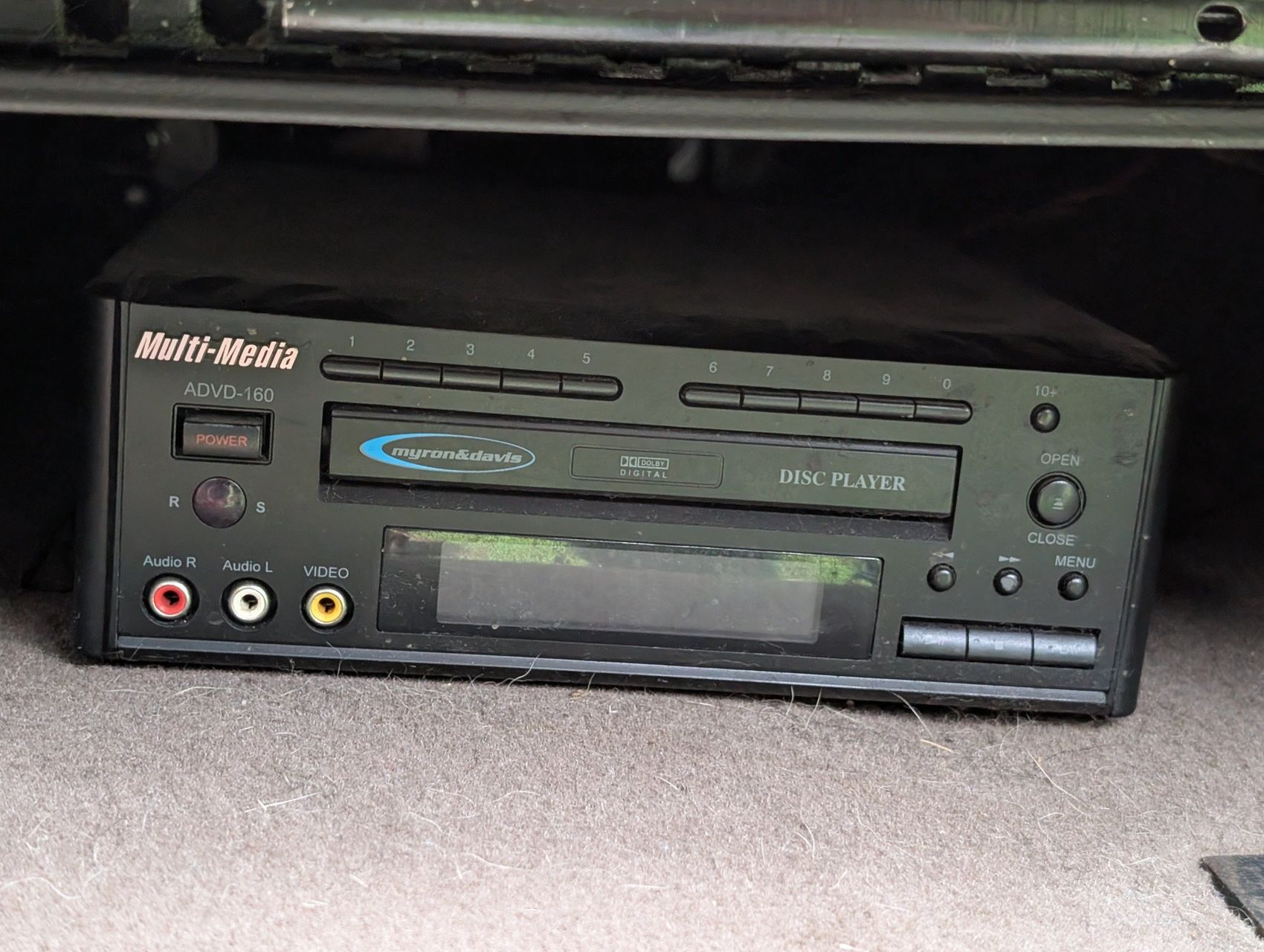 2001 Ford F-550 150