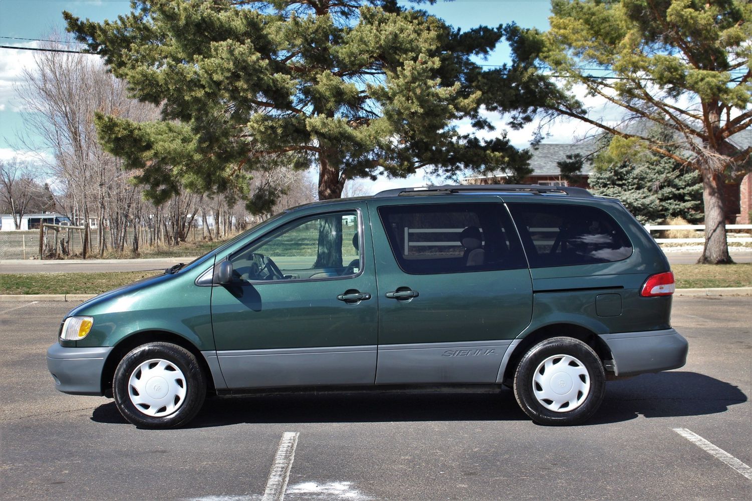 Toyota sienna 2003