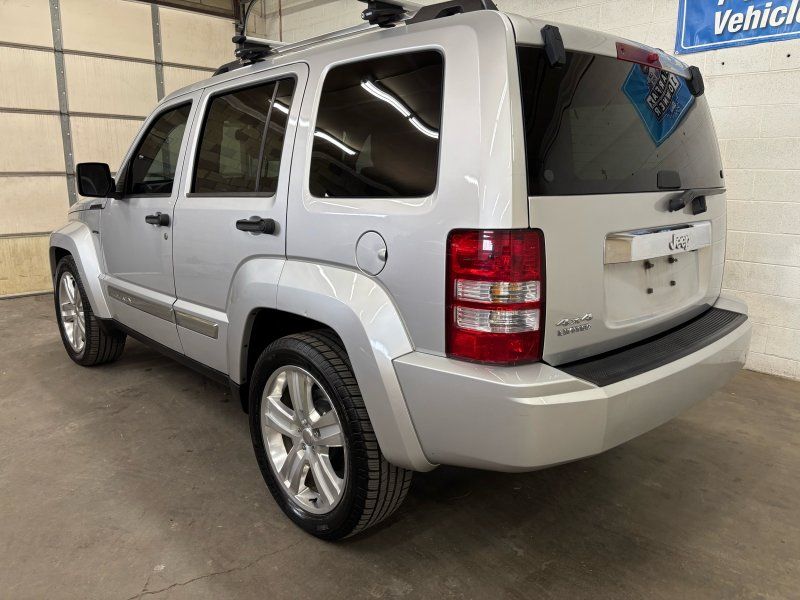 2012 Jeep Liberty Limited Jet Edition - Photo 5