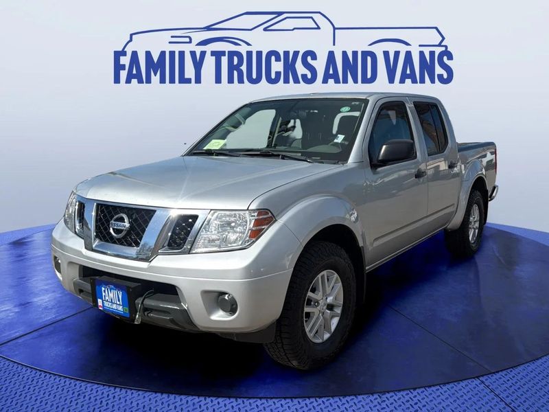2017 Nissan Frontier SV V6 Crew Cab 4WD