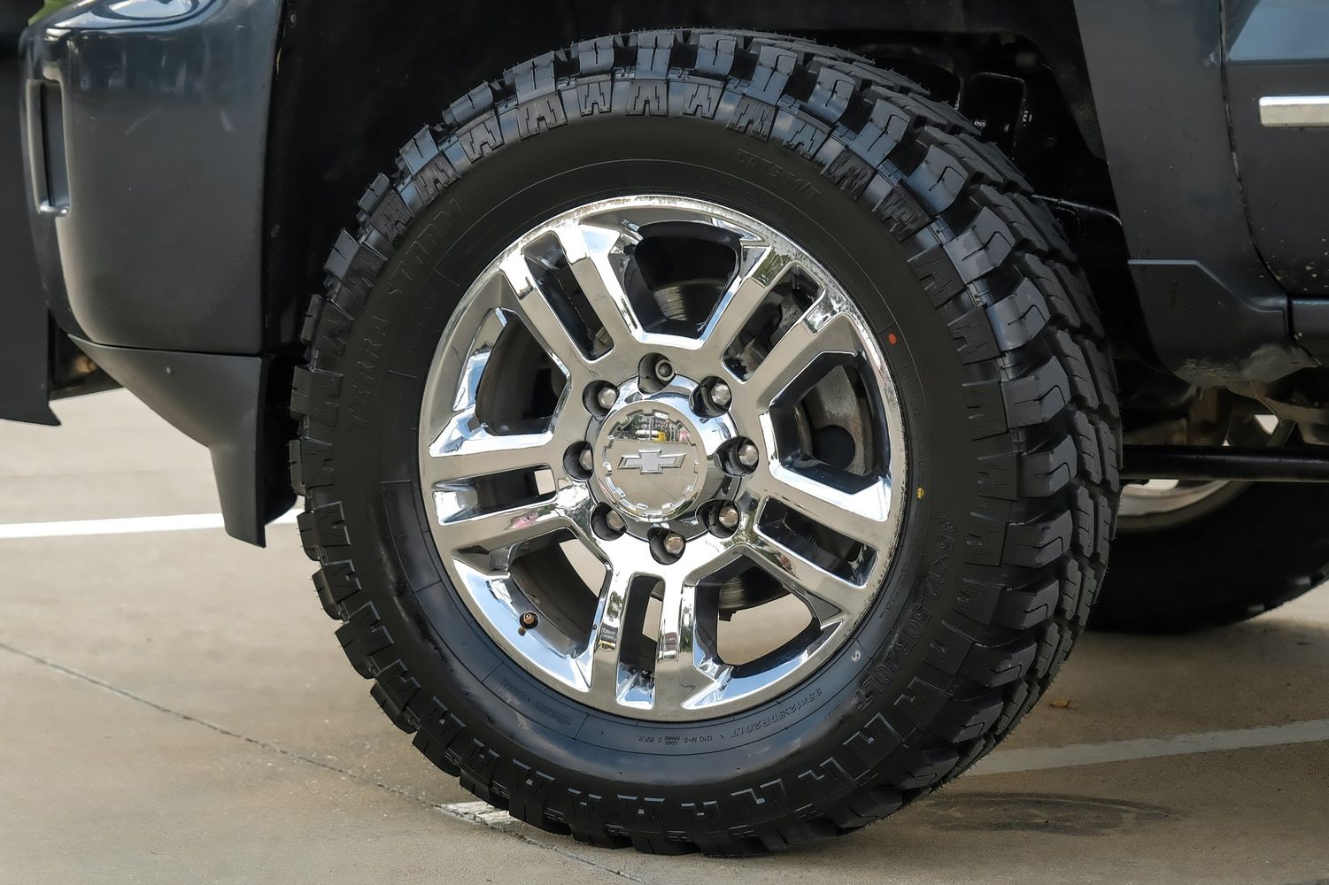 2018 Chevrolet Silverado High Country photo 54