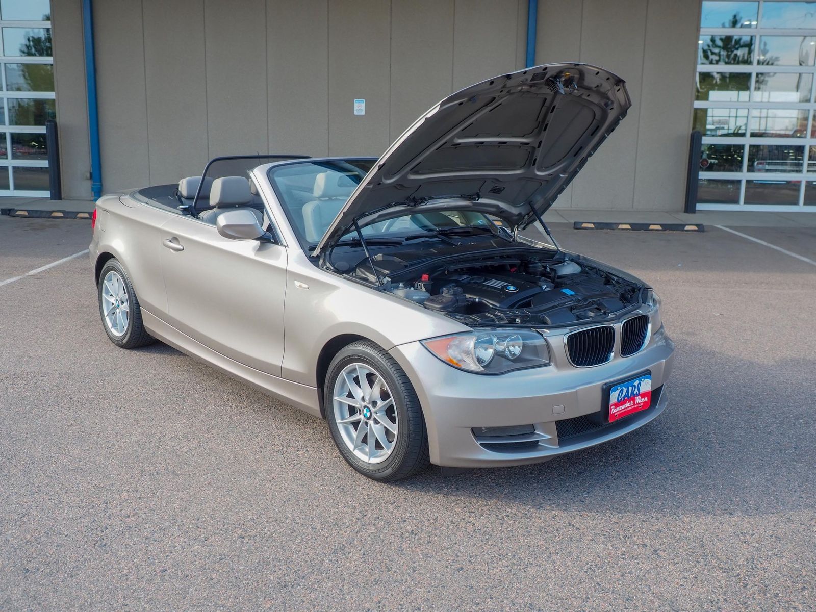 2011 BMW 128I 29