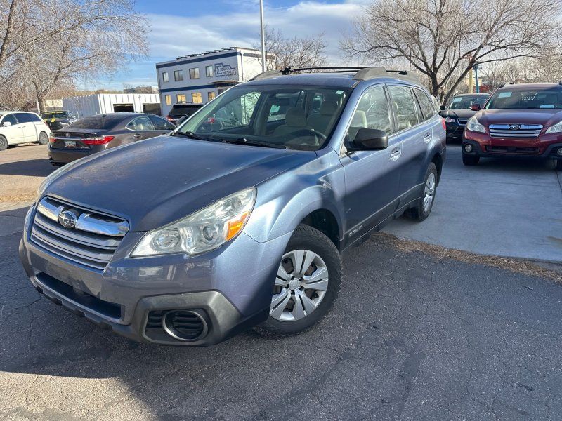 2013 Subaru Outback Base