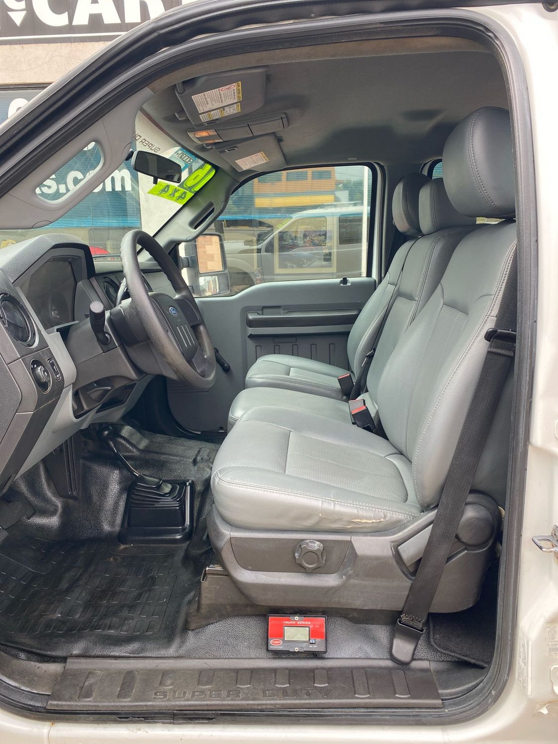 2016 Ford F-350 XL photo 3
