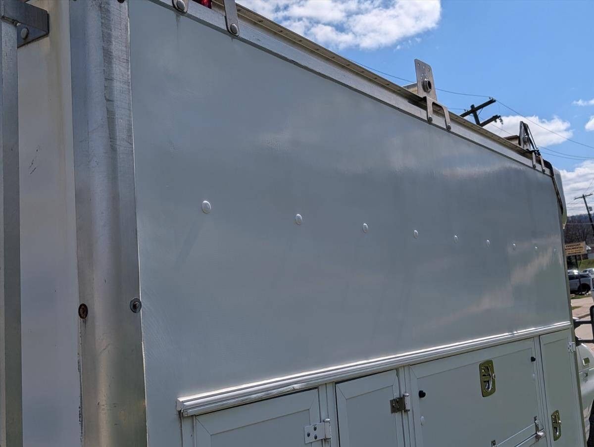 2014 Ford E-Series 47