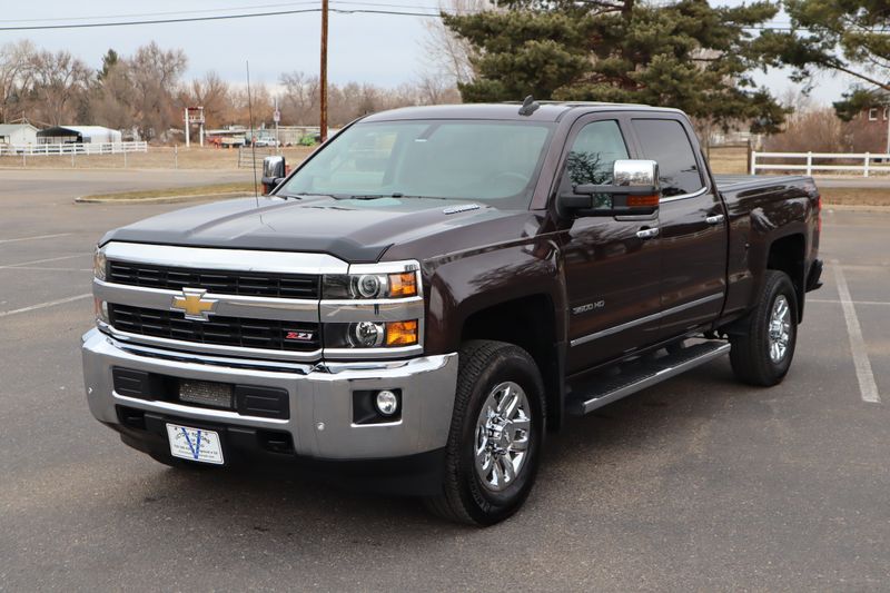 2016 Chevrolet Silverado 3500HD Photos