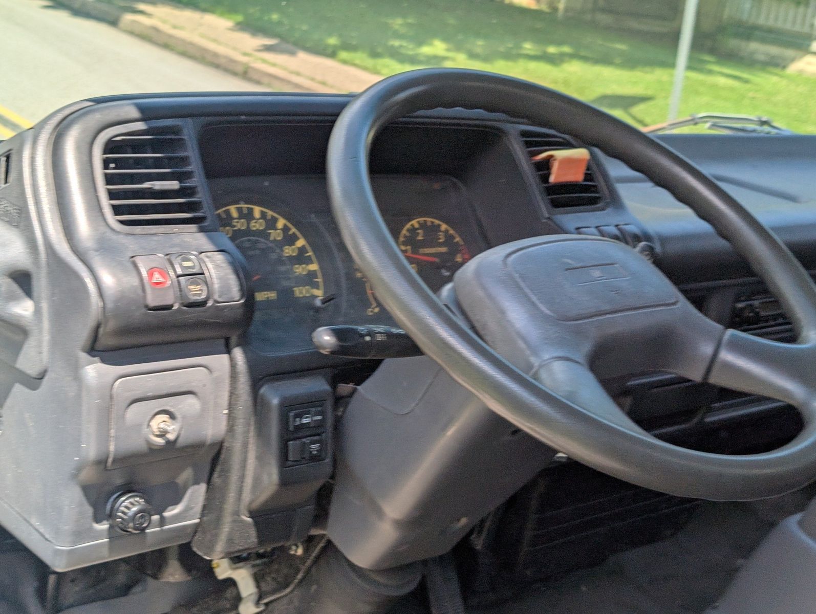 2006 Chevrolet W5500 38