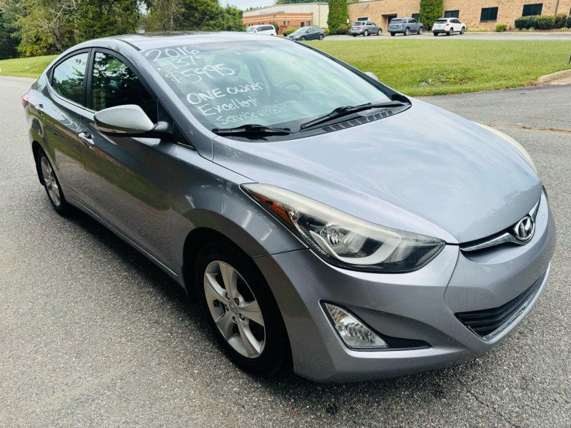 2016 Hyundai Elantra Value Edition photo 4