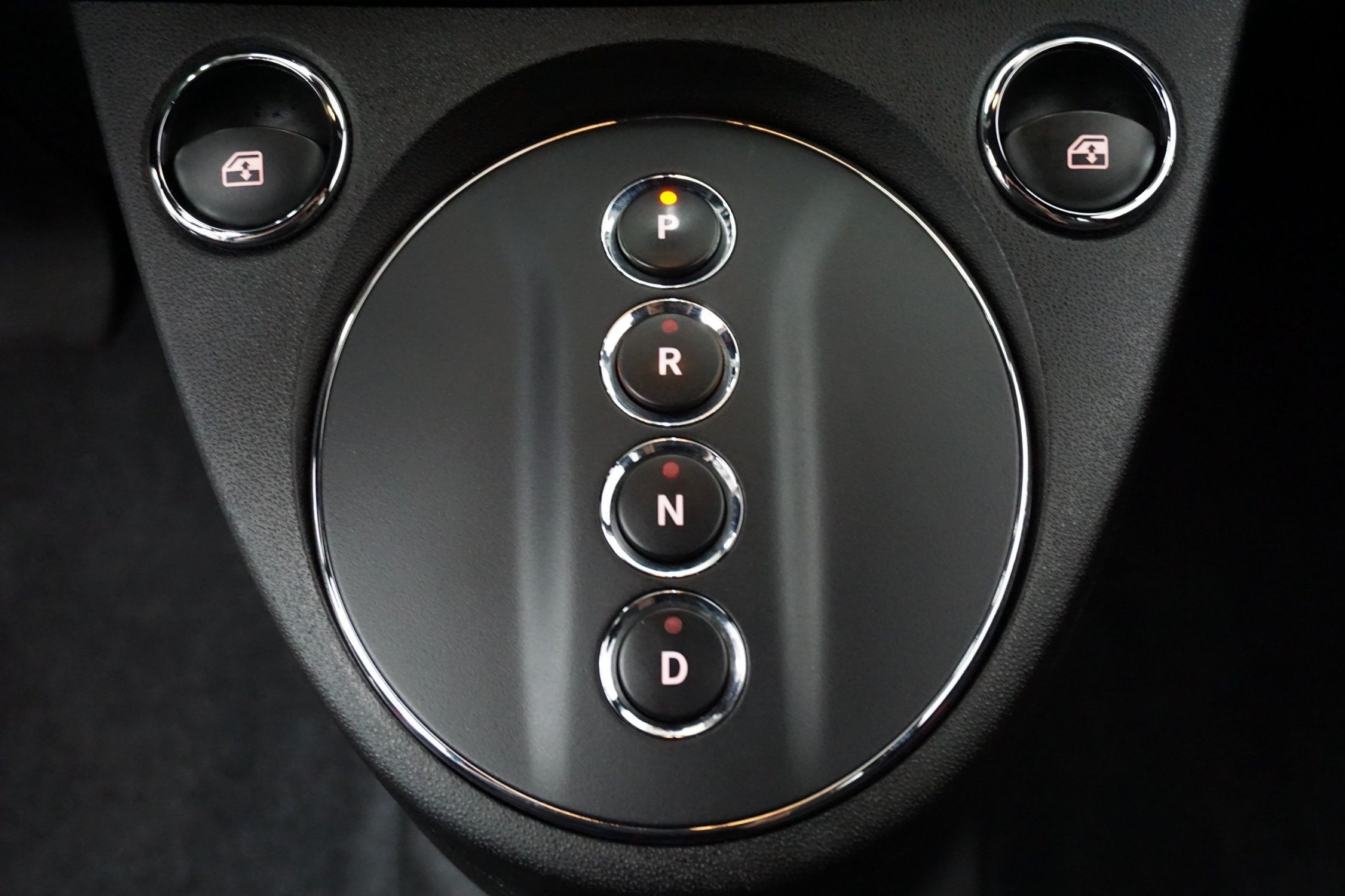 2015 FIAT 500e VIEW 38 HI RES PHOTOS