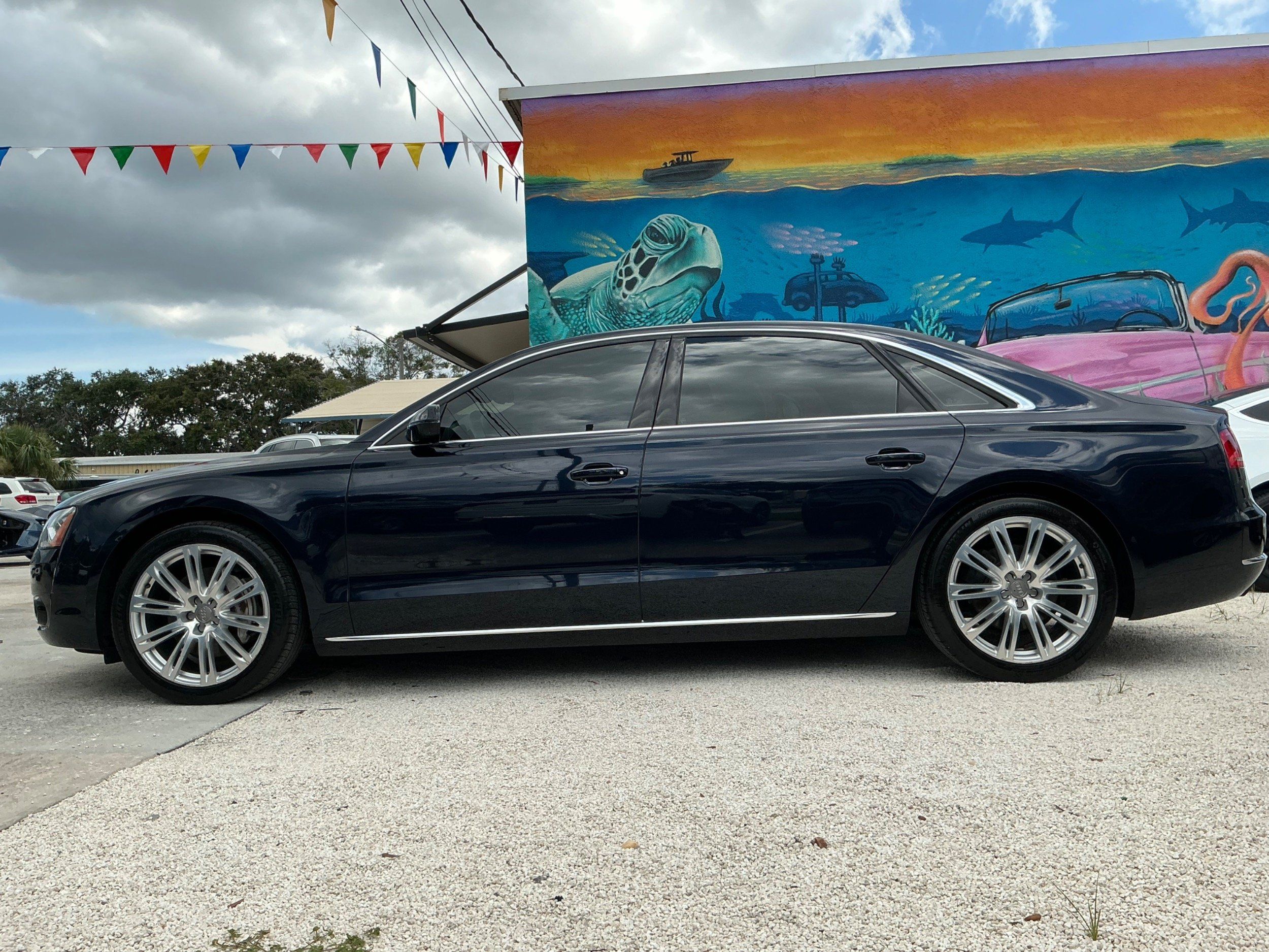2013 Audi A8 L 3.0T Quattro photo 2