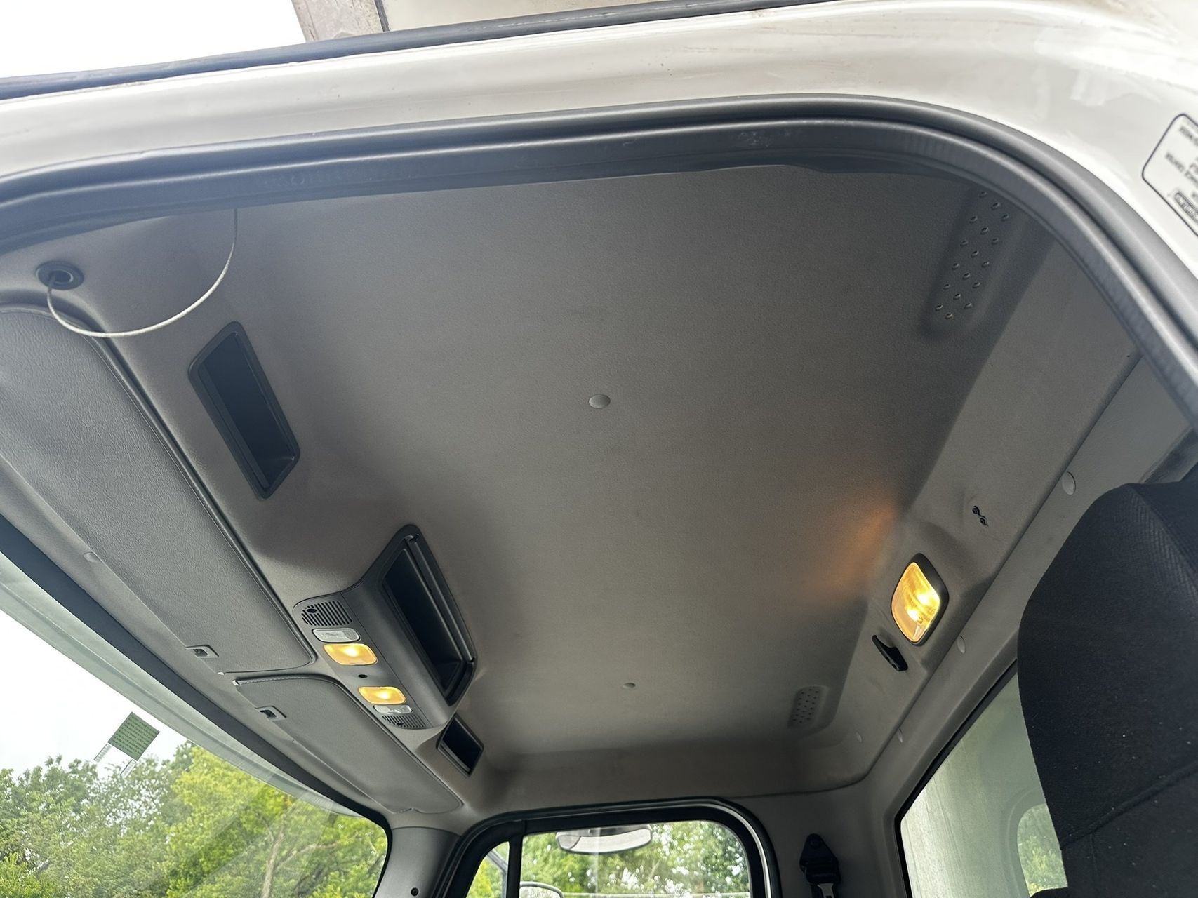 2016 Freightliner M2 106 52