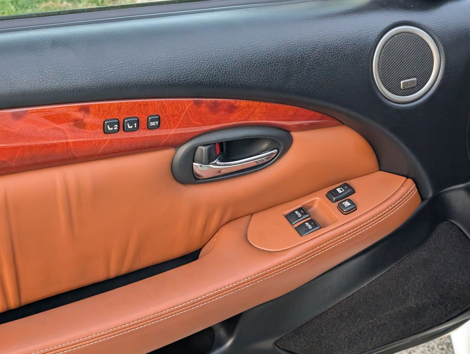 2003 Lexus SC 430 47