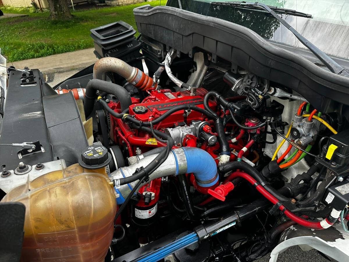 2019 International DuraStar 4300 36