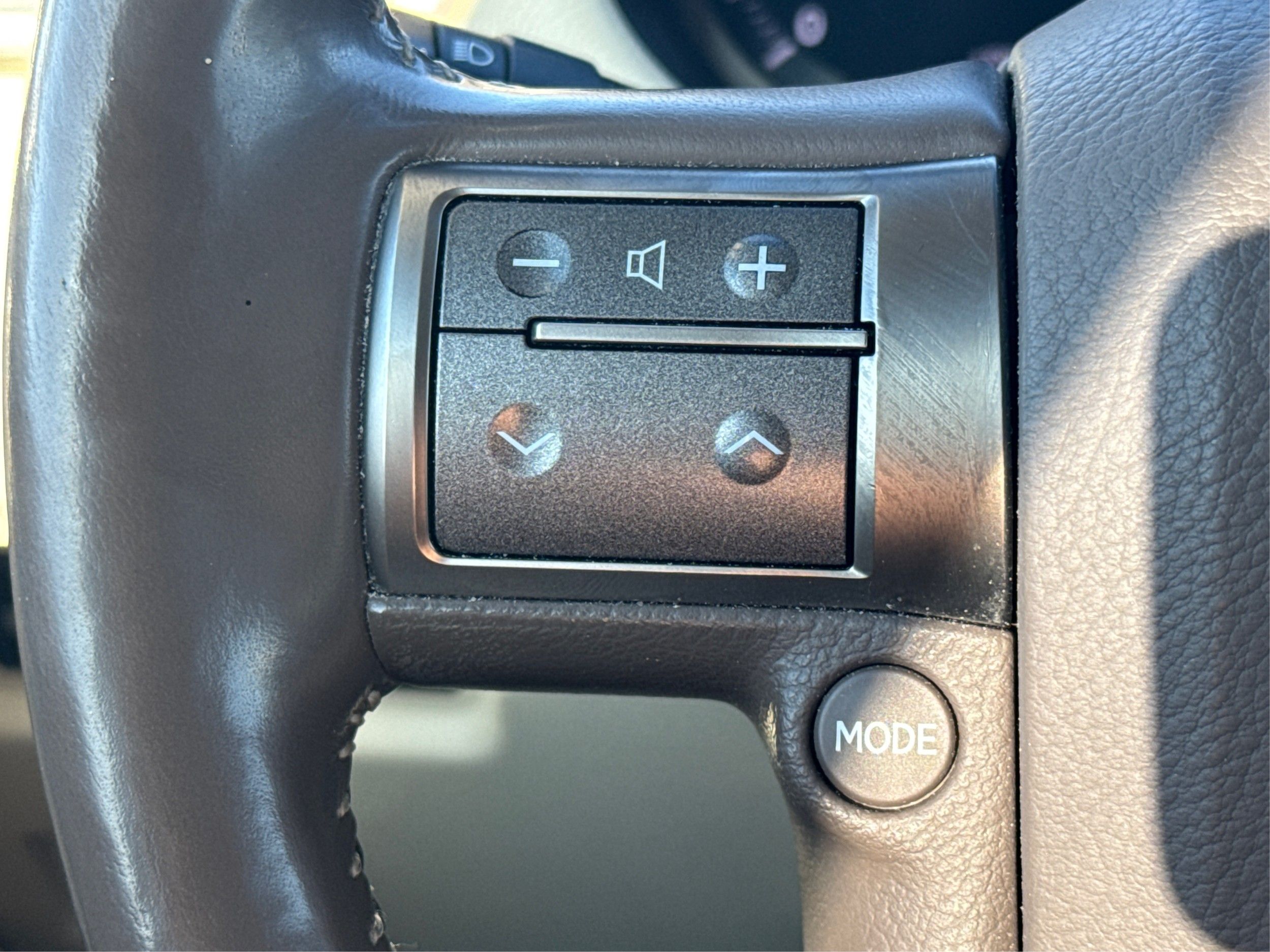 2012 Lexus GX 460 Premium photo 32