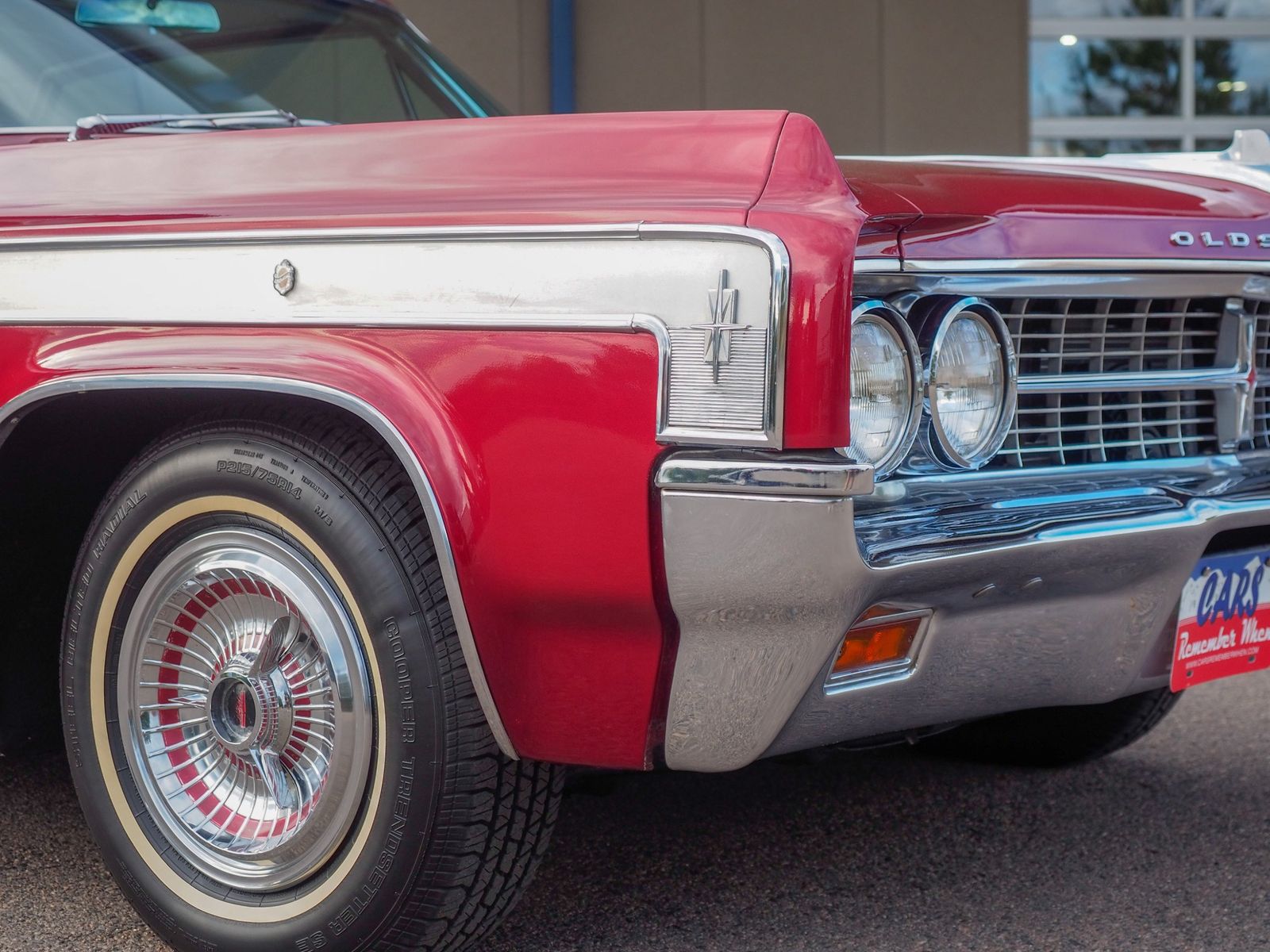 1963 Oldsmobile Starfire 11