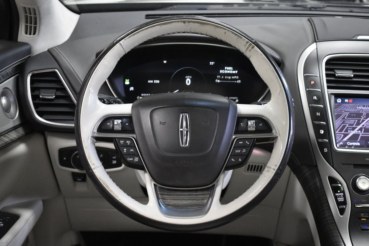 2019 Lincoln Nautilus Black Label