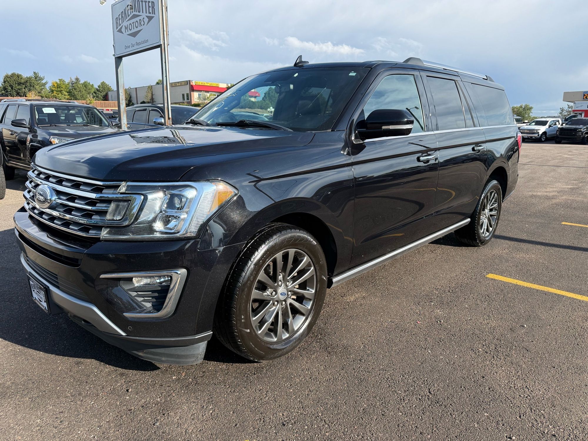 2019 Ford Expedition MAX Limited photo 7