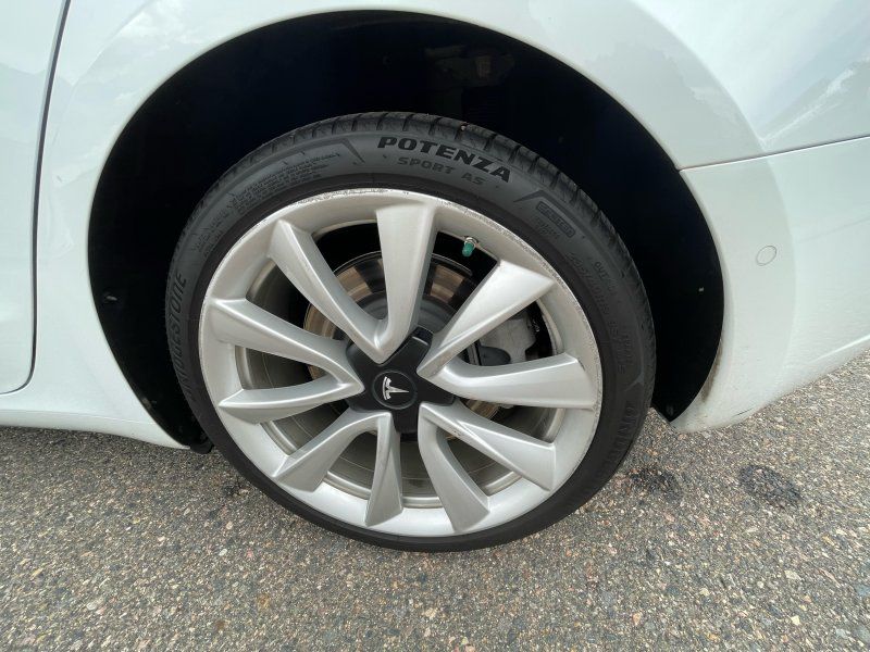 2018 Tesla Model 3 Long Range Dual Motor - Photo 18