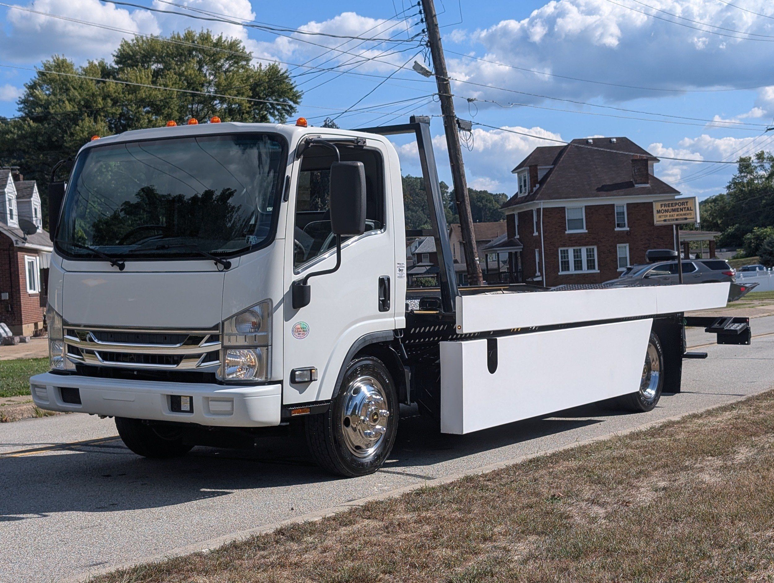 2021 Isuzu NRR photo 14