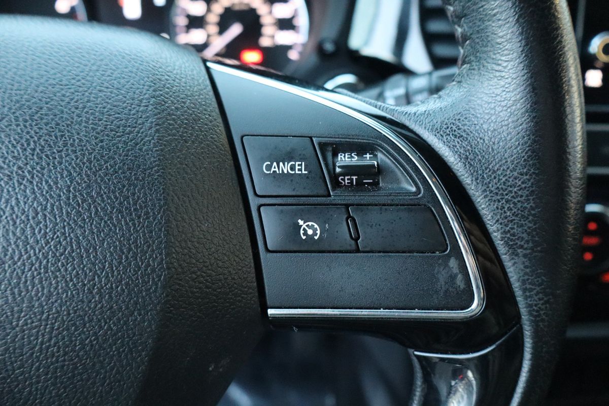 2019 Mitsubishi Outlander SE