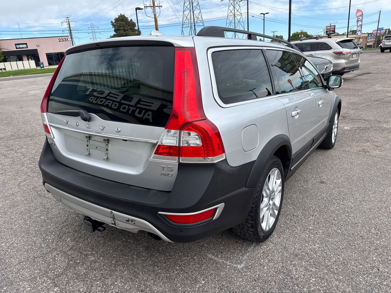 2016 Volvo XC70 T5 Platinum photo 2