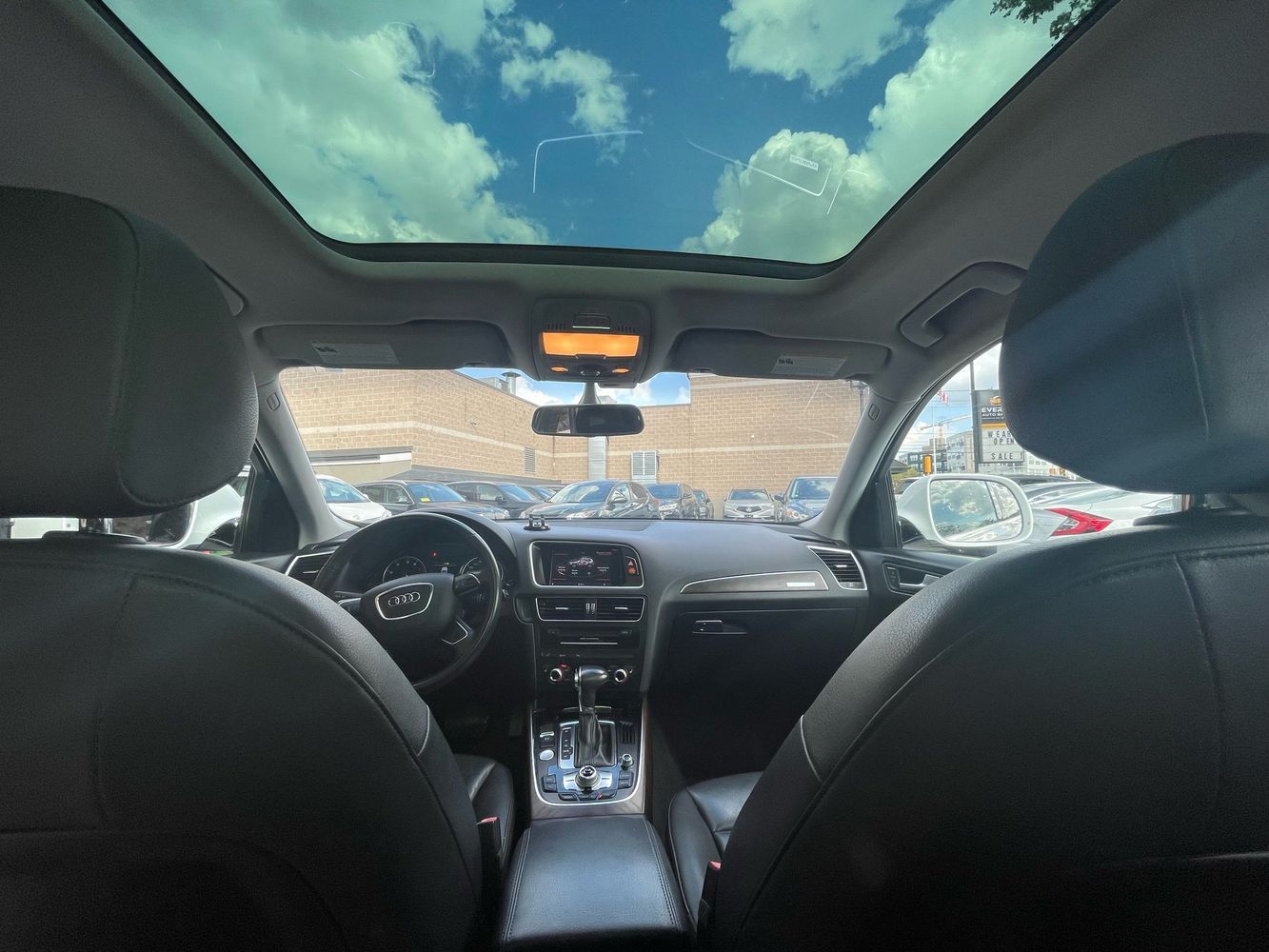 2017 Audi Q5 2.0T Premium photo 16