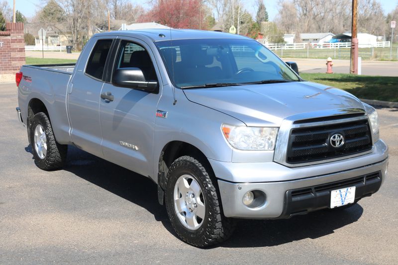 2010 Toyota Tundra Photos