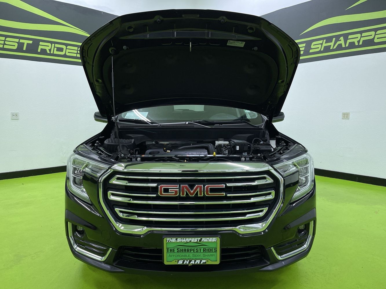 2024 Gmc Terrain SLT photo 4