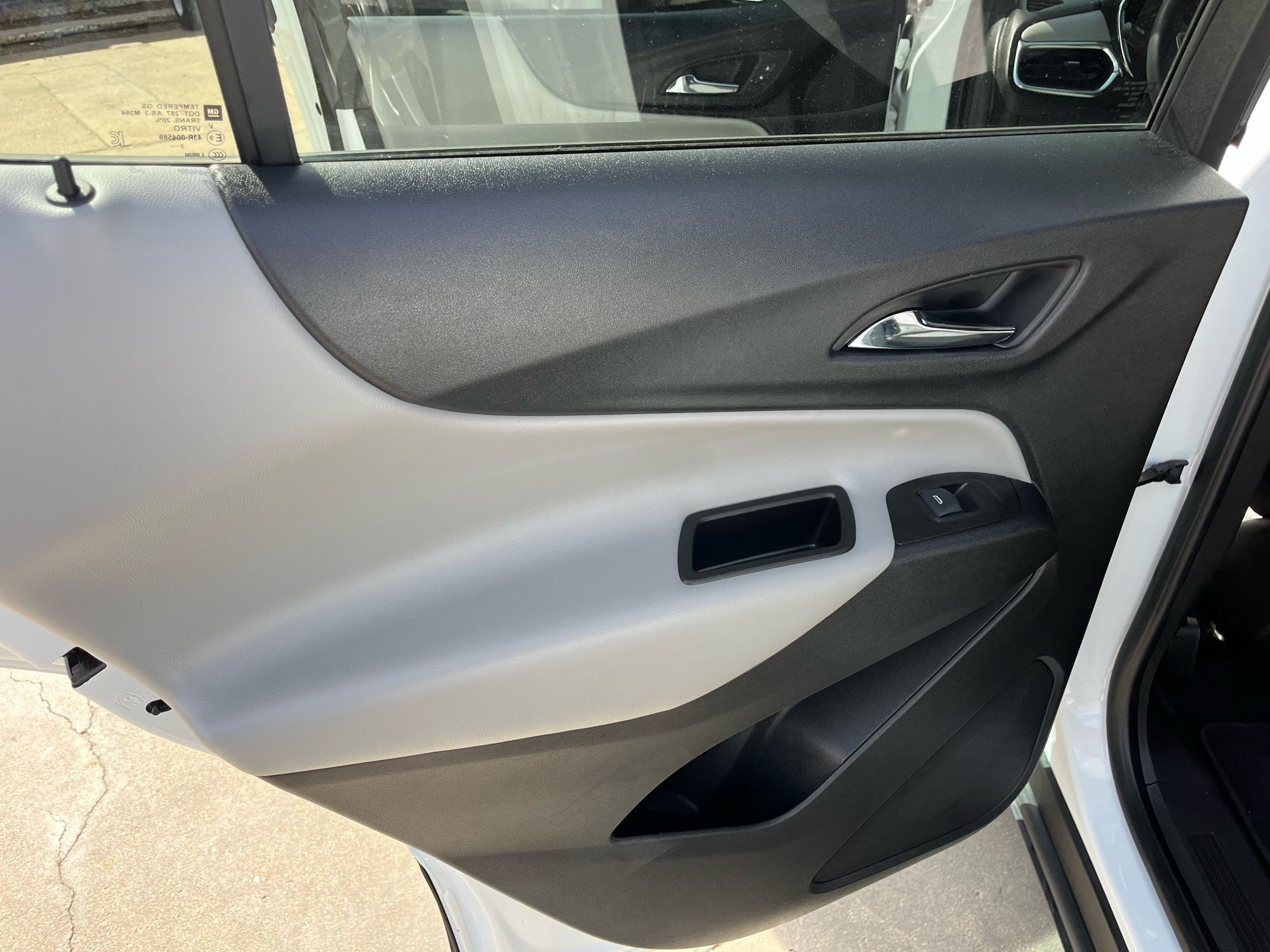 2023 Chevrolet Equinox LT photo 13