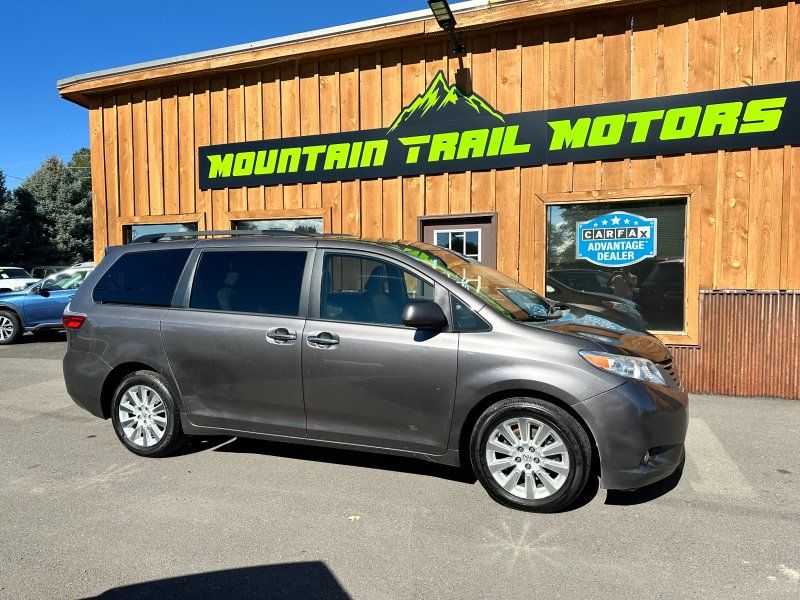 2015 Toyota Sienna