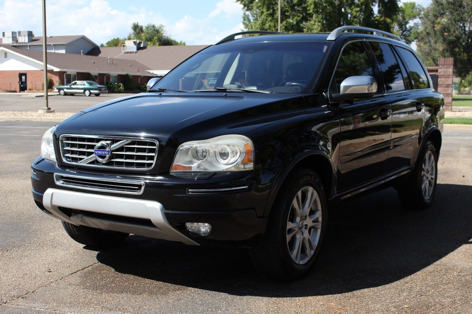 2013 Volvo XC90 3.2 | Victory Motors of Colorado