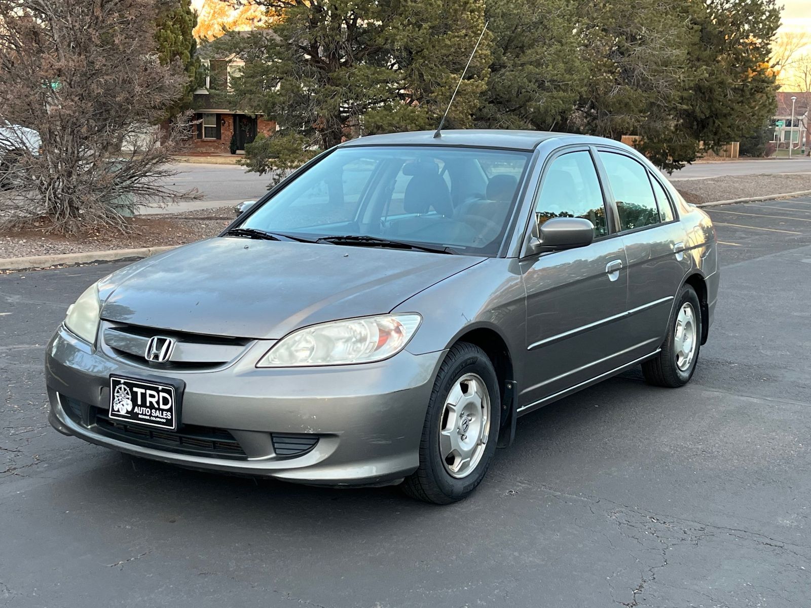 honda civic hybrid 2004 review