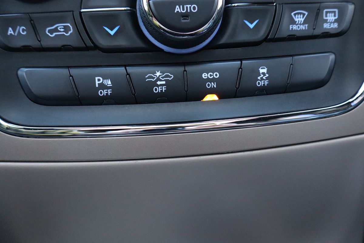 2014 Jeep Grand Cherokee Summit