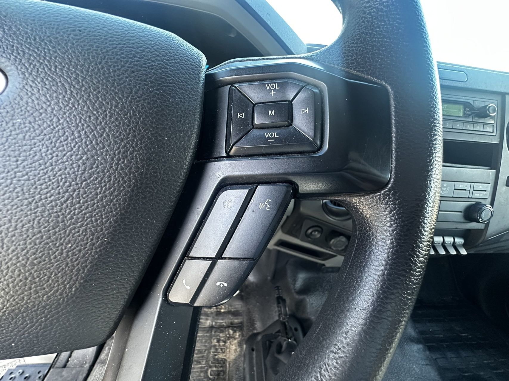 2023 Ford F-650 Diesel 39