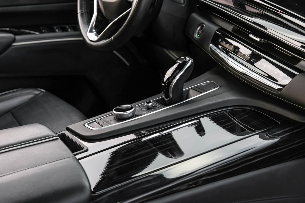 2021 Cadillac Escalade Sport photo 25